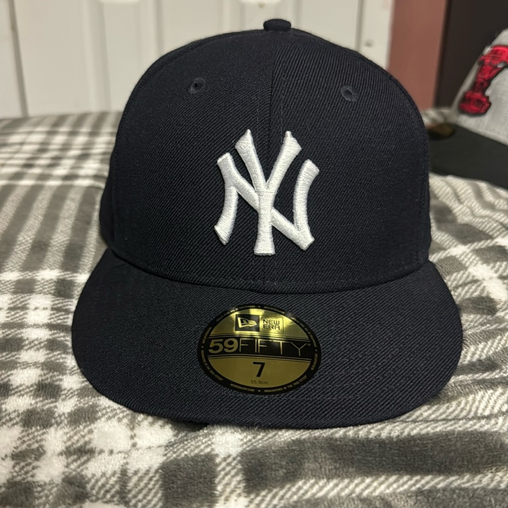 COPY - kith Yankees fitted size 7